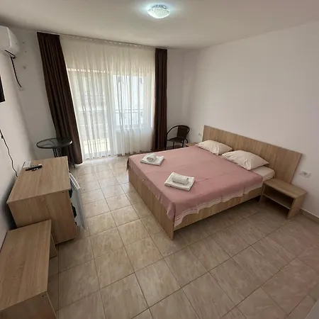 Casa Serkan Costinesti